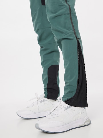 VAUDE Tapered Outdoor Pants 'Qimsa  II' in Green