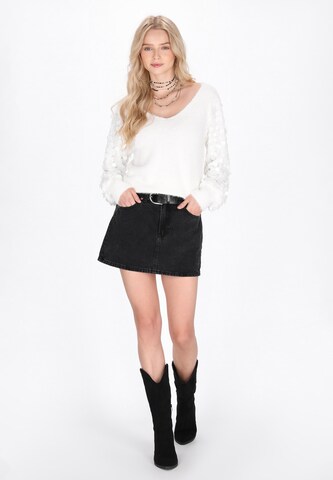 IZIA - Pullover em branco