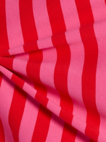 Sweat-shirt Marie Lund en rouge