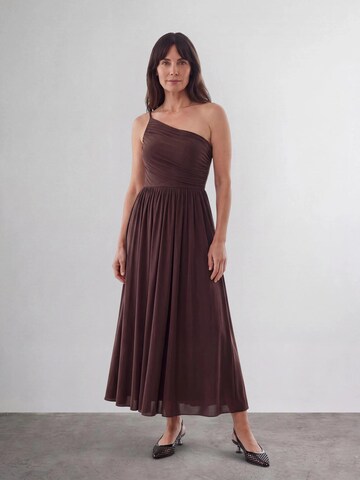 Guido Maria Kretschmer - Vestido 'Arika' en marrón: frente