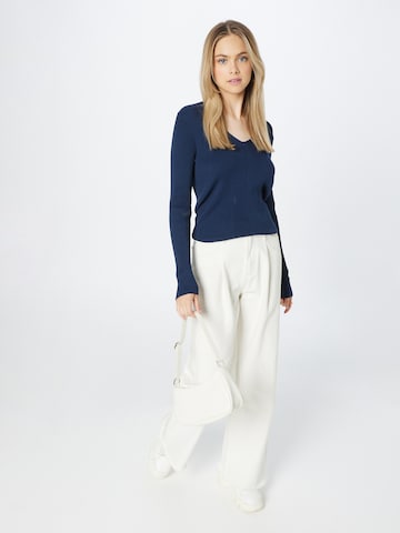 Pullover 'Tana' di Peppercorn in blu