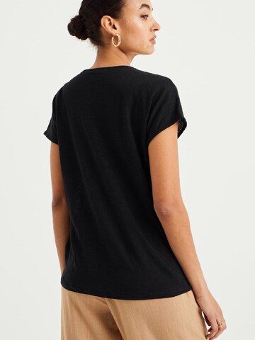 Tricou de la WE Fashion pe negru