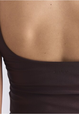 Aim'n Sports top in Brown