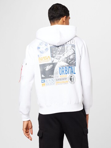 ALPHA INDUSTRIES Sweatshirt 'Skylab' in Weiß