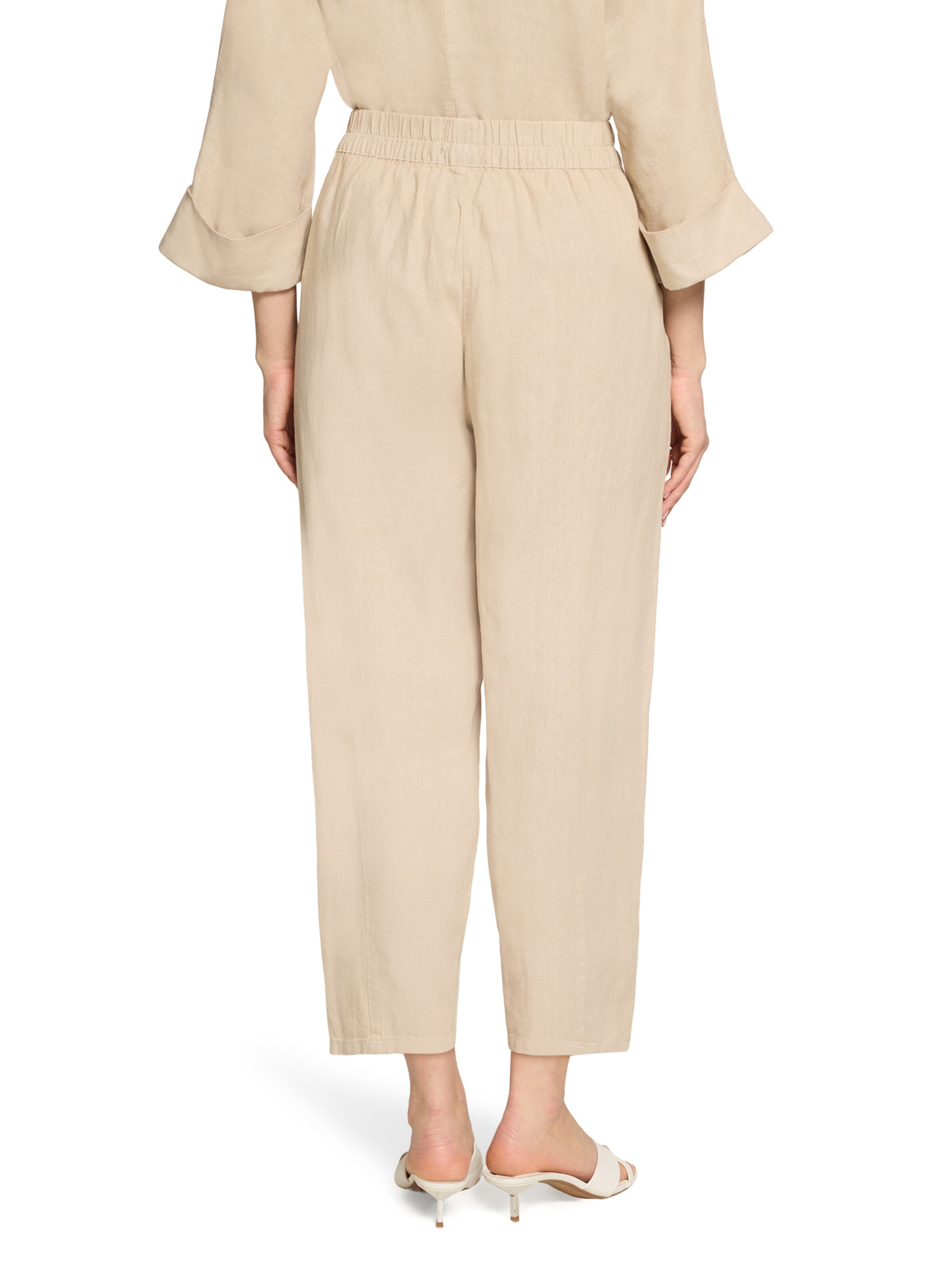 Cartoon Regular Trousers in Beige