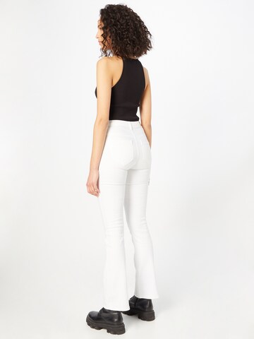 ONLY Flared Jeans 'Paola' in Weiß