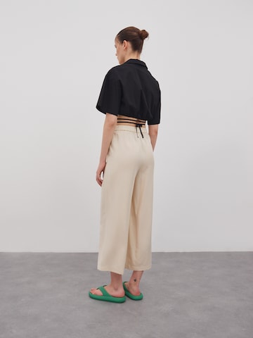 EDITED Wide leg Broek 'Nona' in Beige