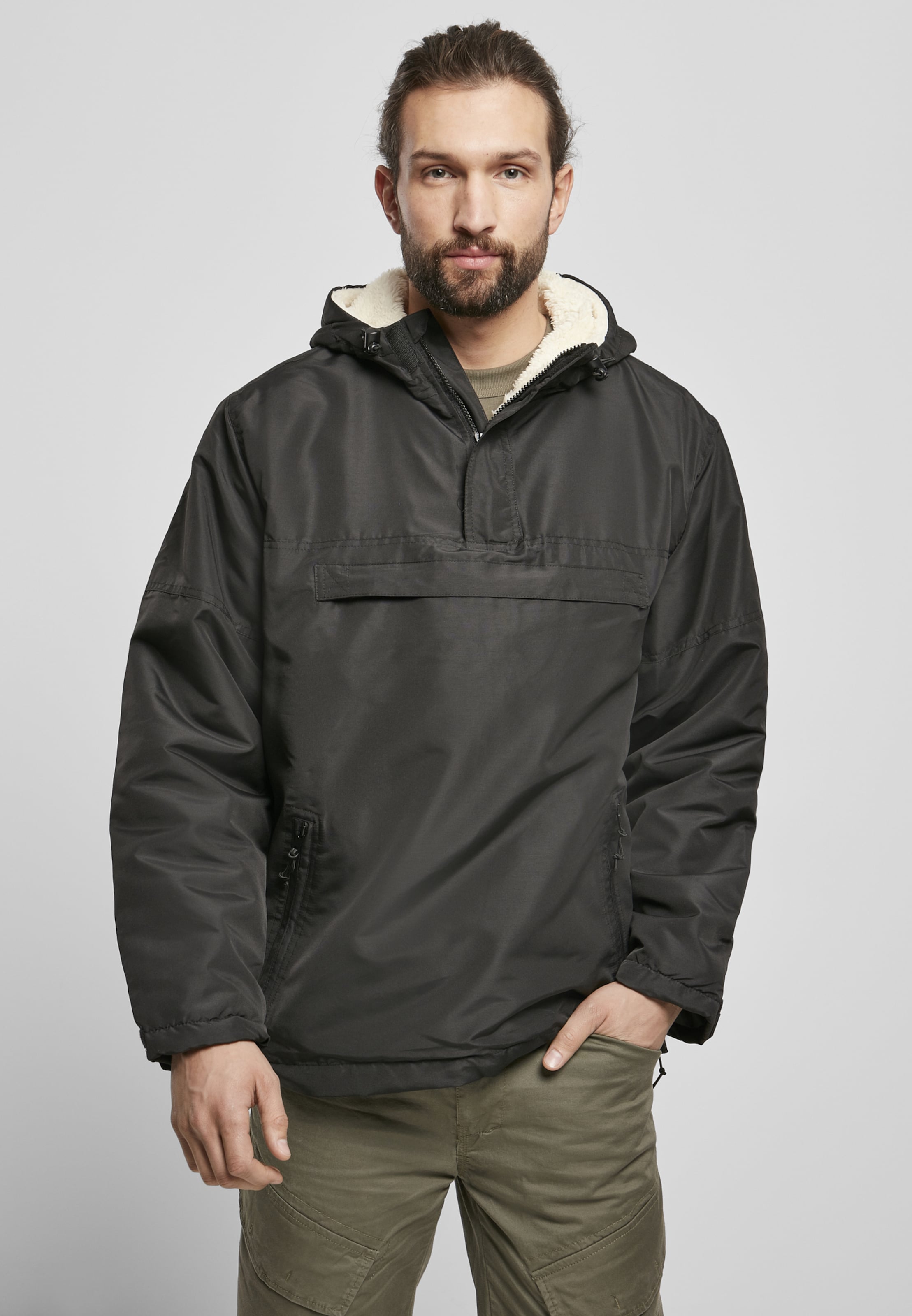 Männer Große Größen Brandit Funktionsjacke in Schwarz - MQ92538 Männer Große Größen Brandit Funktionsjacke in Schwarz - MQ92538