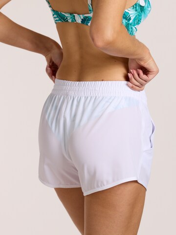 Shorts de bain OLYMPIA en blanc
