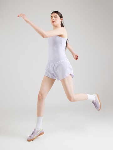Athlecia - Loosefit Pantalón deportivo 'Arilay' en lila