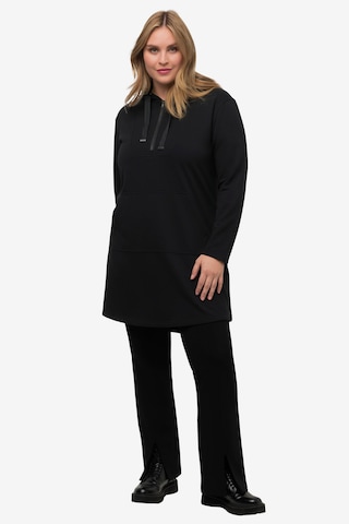 Ulla Popken Sweatshirt in Zwart