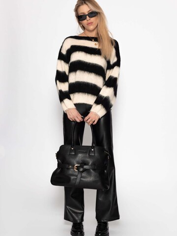 SASSYCLASSY Sweater in Black