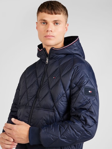 TOMMY HILFIGER Jacke in Blau