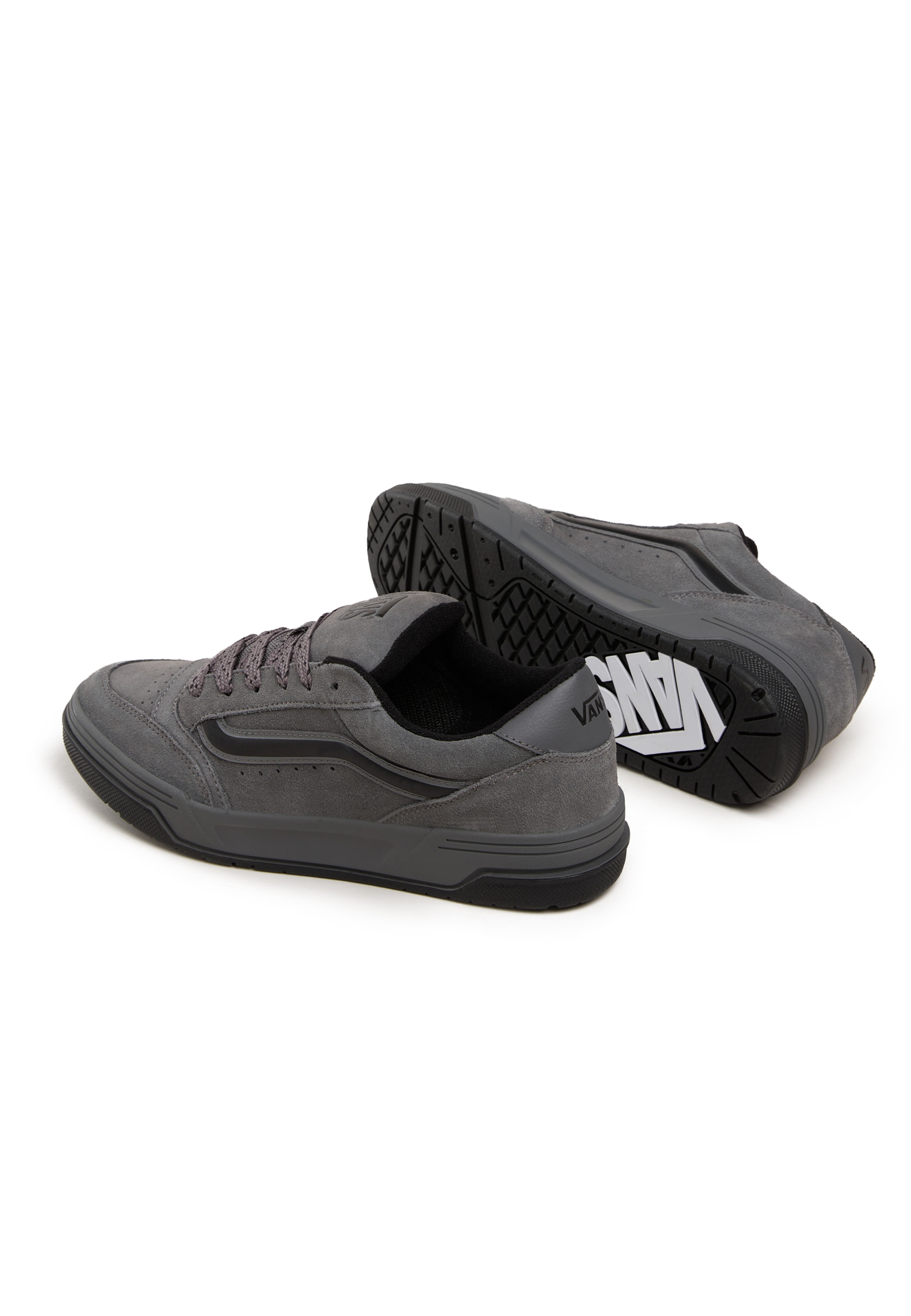 VANS Låg sneaker 'Hylane' i grå