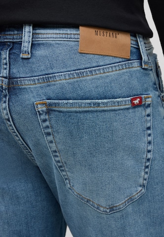 MUSTANG Tapered Jeans 'Denver' in Blau