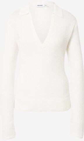 WEEKDAY Sweater 'Tindra' in White: front