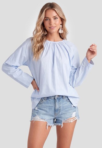 IZIA - Blusa en azul: frente
