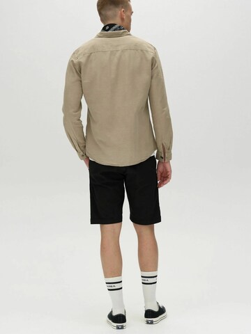 GABBA Regular Shorts 'Jet K3280 Dale' in Schwarz
