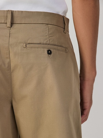 Loosefit Pantalon chino Next en marron