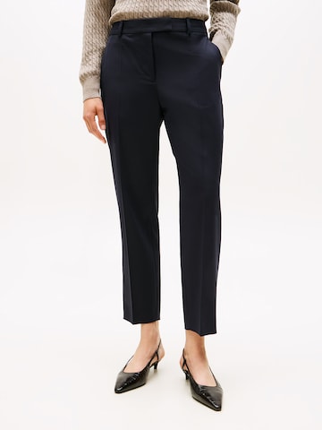 Coupe slim Pantalon à plis TOMMY HILFIGER en noir : devant