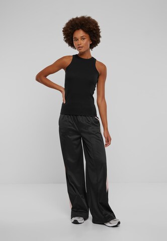 Urban Classics Top in Black