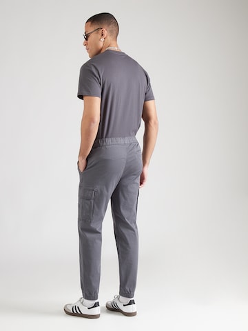 HOLLISTER Tapered Cargobroek in Grijs