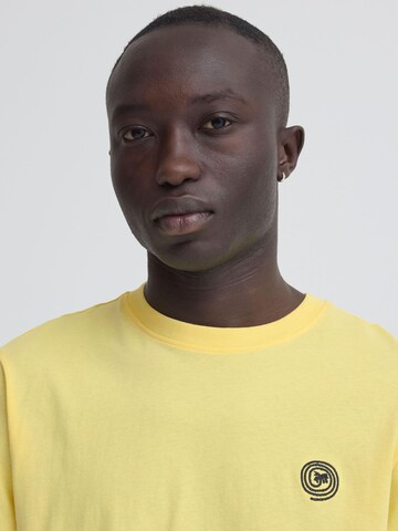 BLEND - Camiseta ' BHKamil ' en amarillo