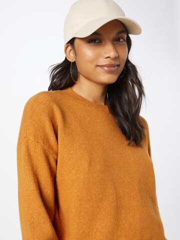 Thought Sweater 'Lucille' in Orange