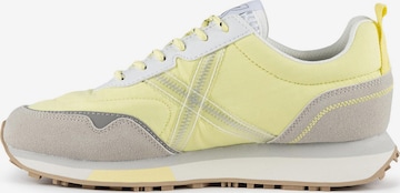MUNICH Platform trainers 'Next' in Yellow: front