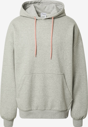 ABOUT YOU x Benny Cristo Sweatshirt 'Len' in Grey: front