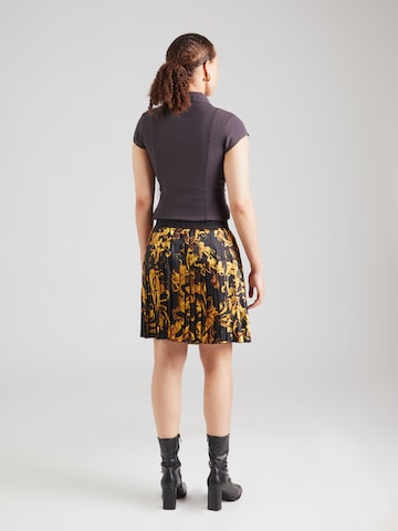Versace Jeans Couture Hame värissä musta