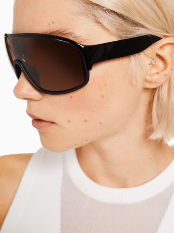 Bershka Sunglasses in Brown