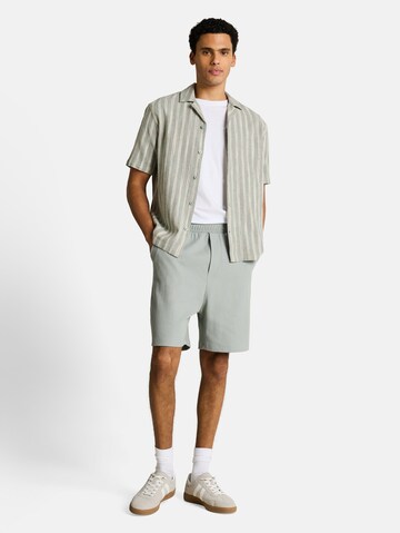 TOM TAILOR DENIM Loose fit Trousers in Green