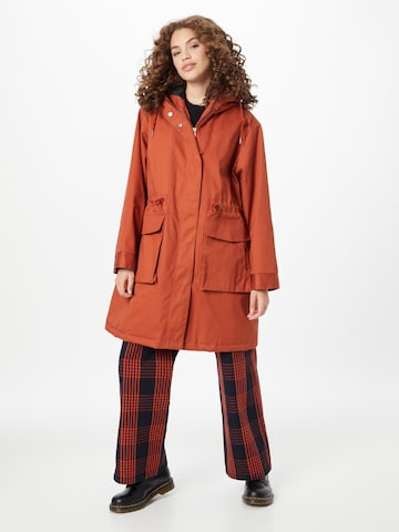 Thinking MU Between-seasons coat 'PEPA' in Orange: front