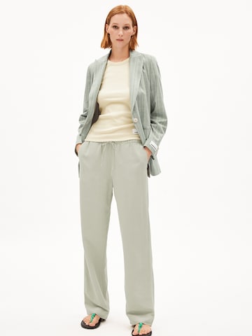 ARMEDANGELS Loose fit Trousers in Green