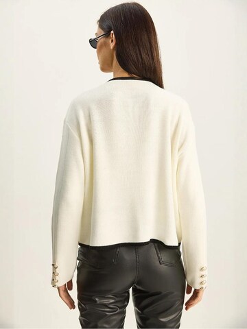 Cardigan Bianco Lucci en beige