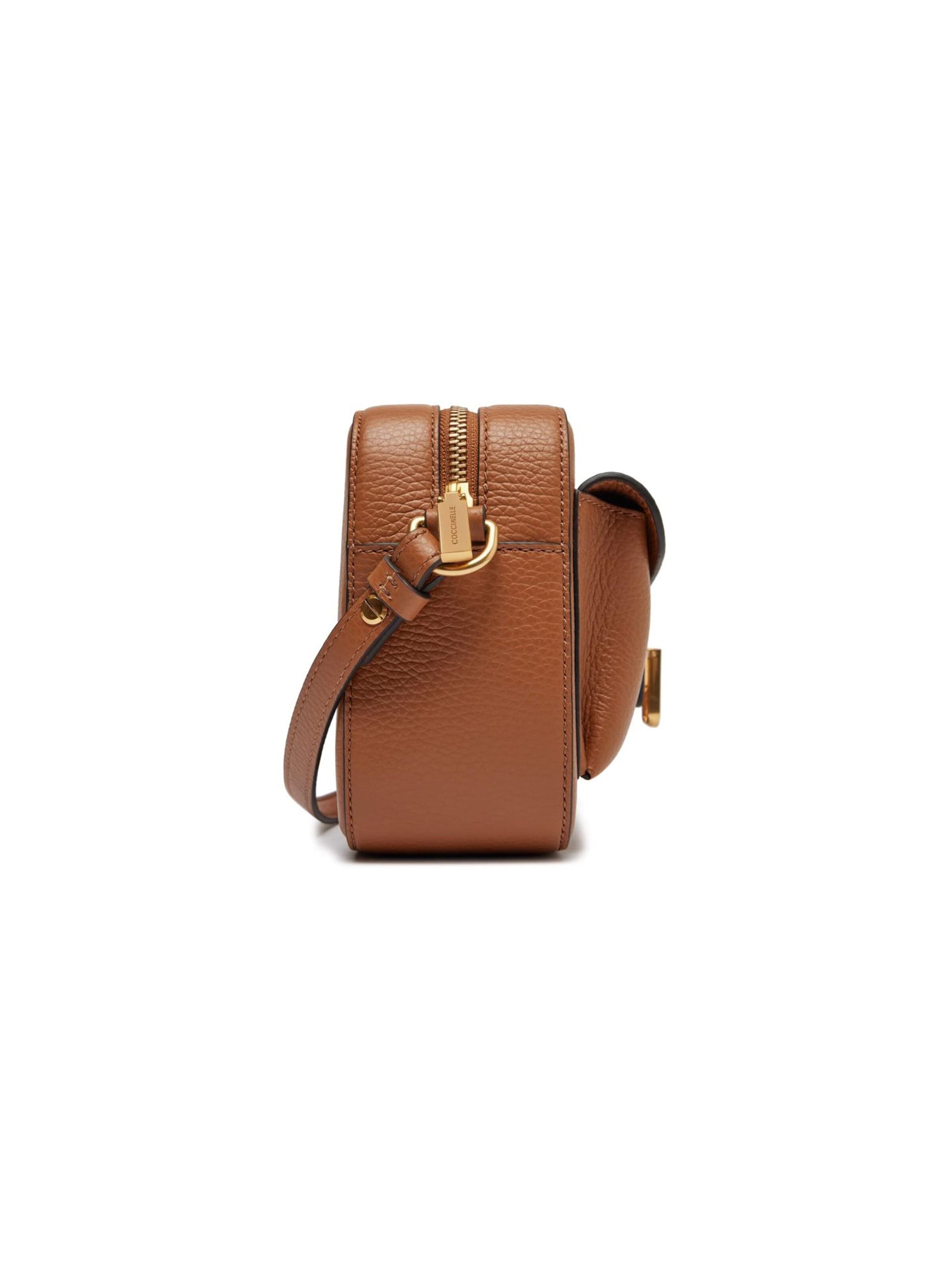 Coccinelle - Bolso de hombro 'Coccinelle Beat Soft Handbag Grained Leather' en marrón