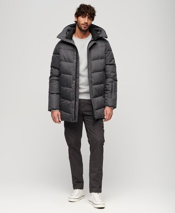 Superdry Sportjacke 'City Chevron' in Grau