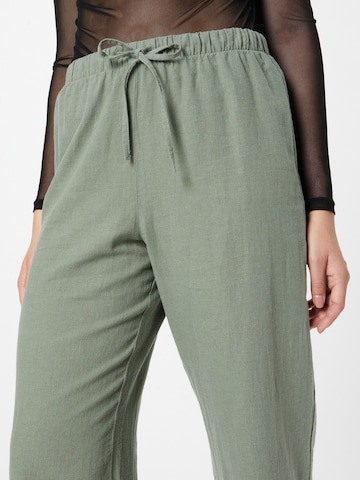 Monki Loose fit Pants in Green