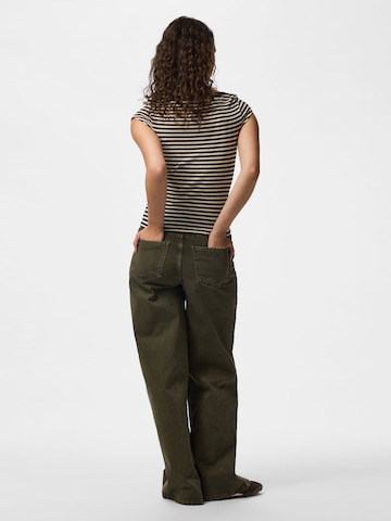 Wide leg Jeans 'PCSELMA' di PIECES in verde