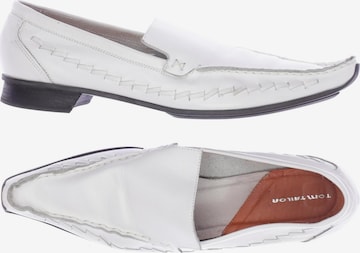 TOM TAILOR Flats & Loafers in 40 in White: front