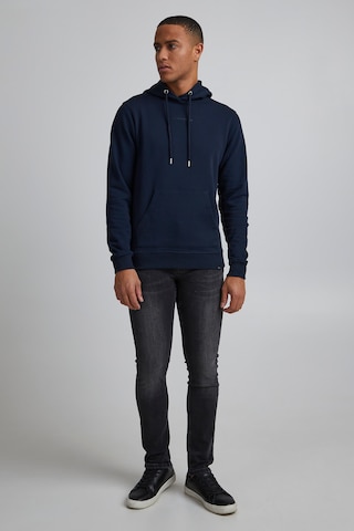 Sweat-shirt 'Sinius' Casual Friday en bleu