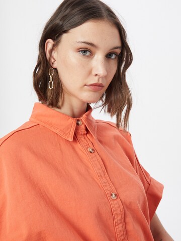 Monki Bluza | oranžna barva