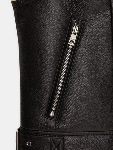 Pull&Bear Weste in Braun