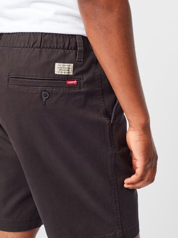 Regular Pantalon chino 'XX Chino EZ Short' LEVI'S ® en noir