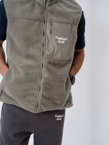 Gilet ' Apres ' Toujours Actif en vert