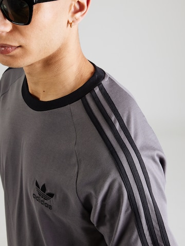 ADIDAS ORIGINALSMajica 'Adicolor Classics' - siva boja