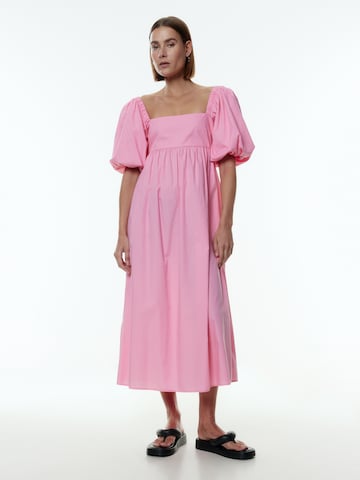 EDITED Šaty 'Cassidy' – pink: přední strana