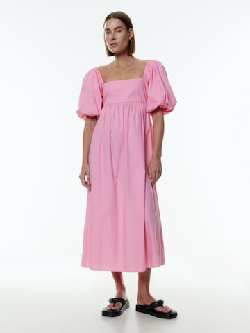 Robe 'Cassidy' EDITED en rose : devant