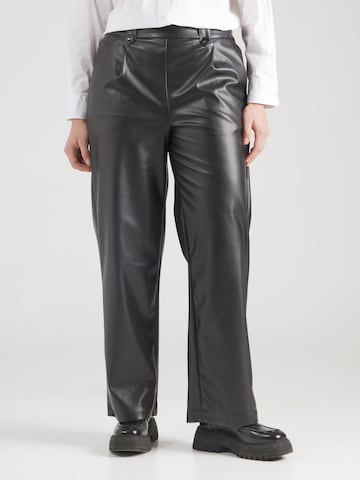Loosefit Pantaloni con pieghe 'CARBina' di ONLY Carmakoma in nero: frontale